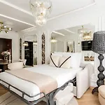 Merveil - Luxury Suite - Louvre - Aboukir IX